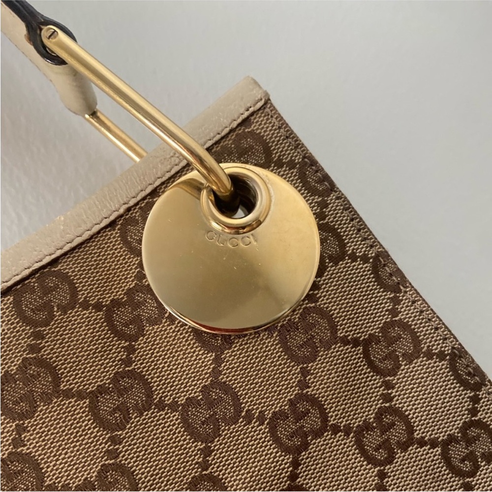 Authentic Gucci GG Canvas Eclipse Messenger Crossbody Bag - Picture 6 of 12
